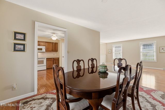 513 Vista Drive, Clinton, TN 37716