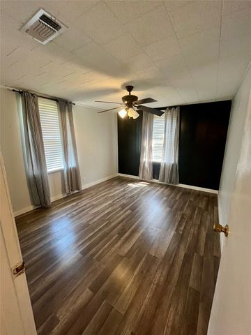 57 W Palo Pinto Street, Santo, TX 76472