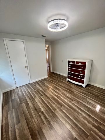 57 W Palo Pinto Street, Santo, TX 76472