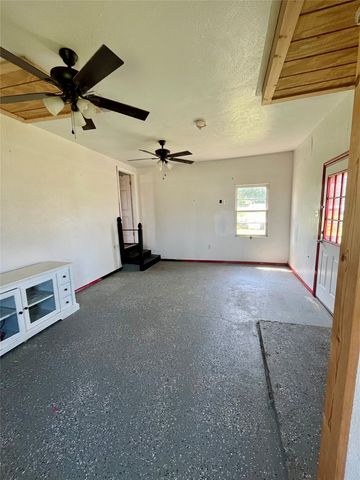 57 W Palo Pinto Street, Santo, TX 76472