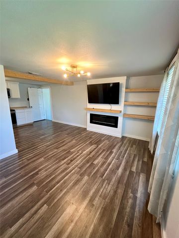 57 W Palo Pinto Street, Santo, TX 76472