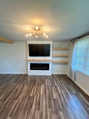 57 W Palo Pinto Street, Santo, TX 76472