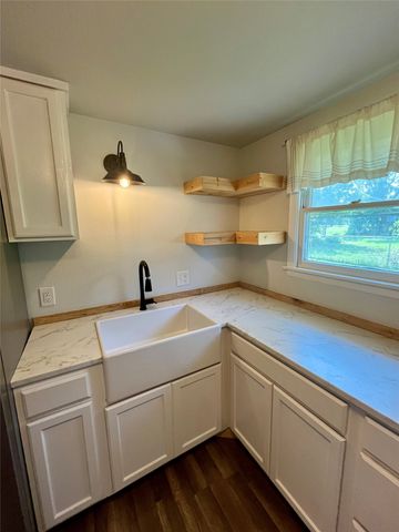 57 W Palo Pinto Street, Santo, TX 76472