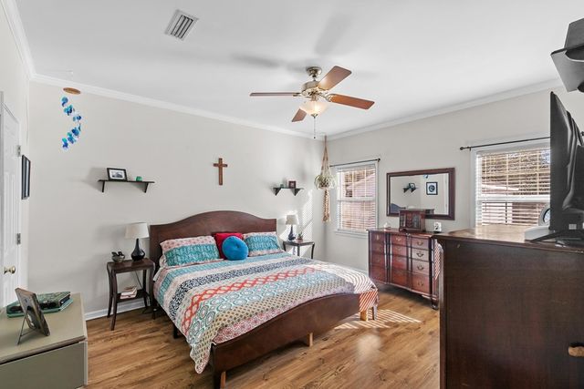 2423 Stonewood Drive, Dothan, AL 36301