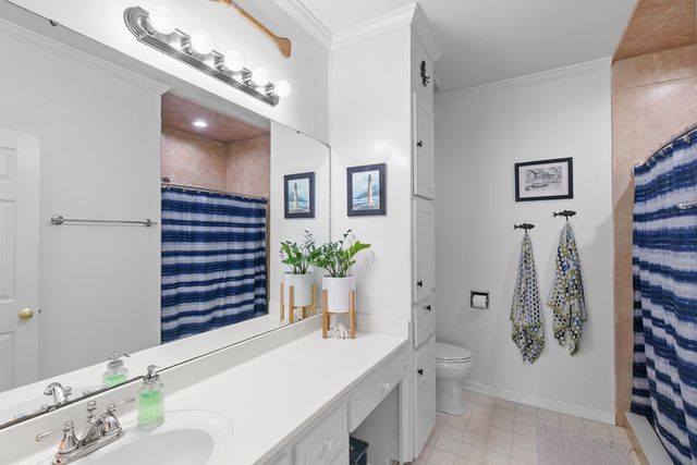 2423 Stonewood Drive, Dothan, AL 36301