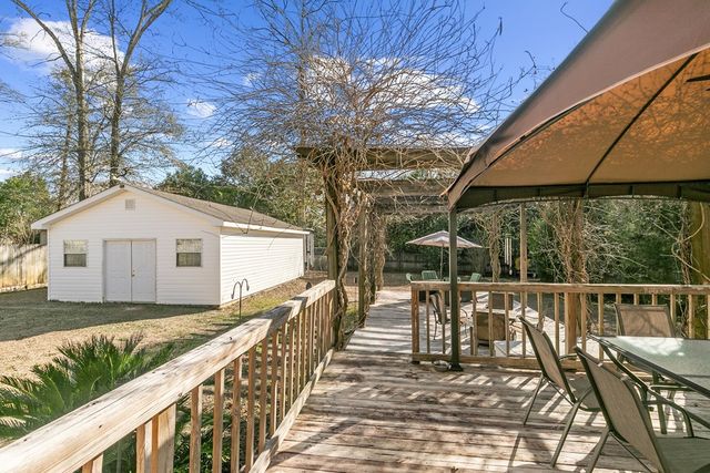 2423 Stonewood Drive, Dothan, AL 36301