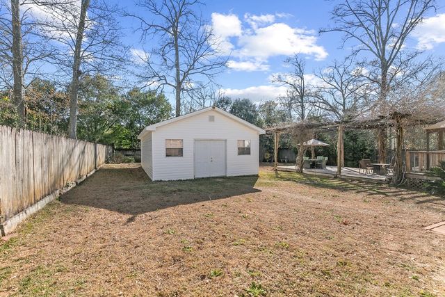 2423 Stonewood Drive, Dothan, AL 36301