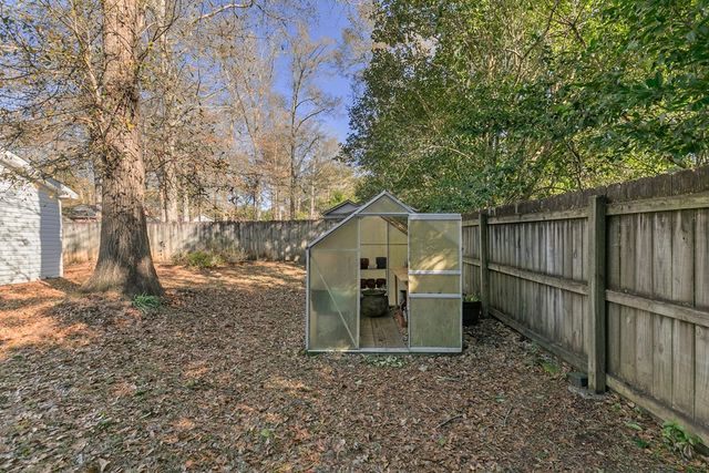 2423 Stonewood Drive, Dothan, AL 36301