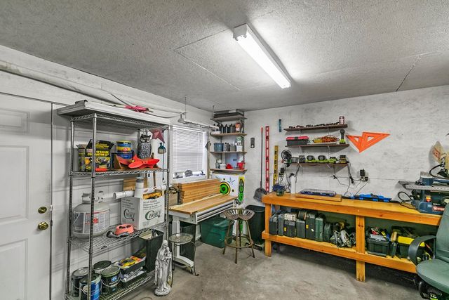 2423 Stonewood Drive, Dothan, AL 36301