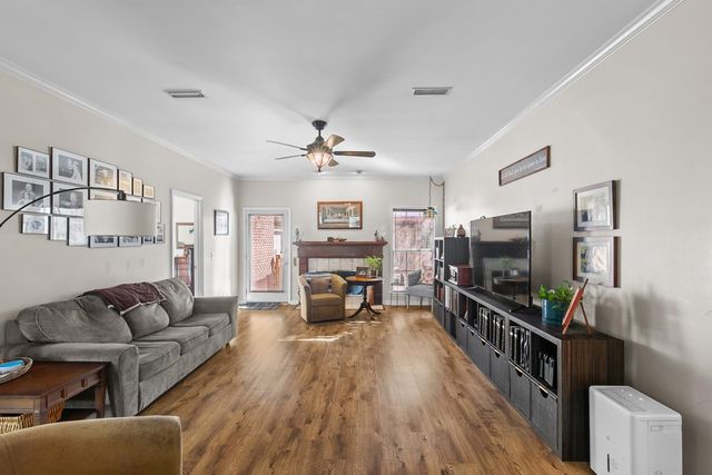 2423 Stonewood Drive, Dothan, AL 36301