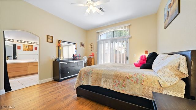 5213 Red Glory Drive, Las Vegas, NV 89130