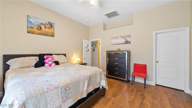 5213 Red Glory Drive, Las Vegas, NV 89130