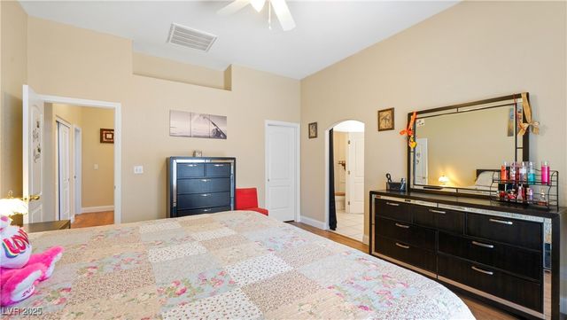 5213 Red Glory Drive, Las Vegas, NV 89130