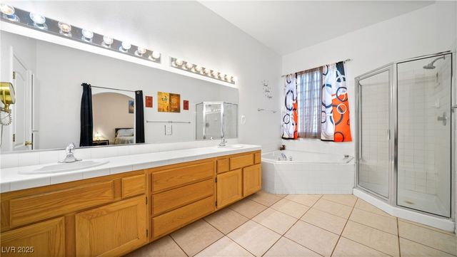 5213 Red Glory Drive, Las Vegas, NV 89130