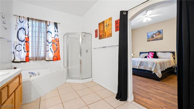 5213 Red Glory Drive, Las Vegas, NV 89130