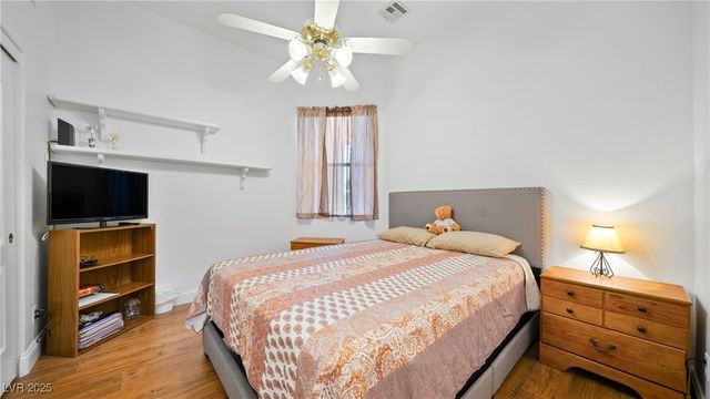 5213 Red Glory Drive, Las Vegas, NV 89130