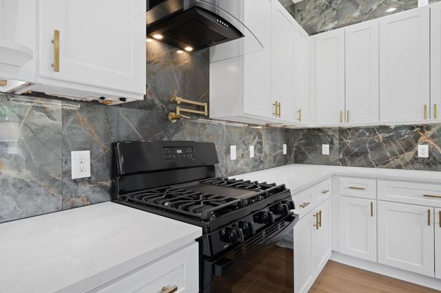 4437 Gunter Street A-B, Houston, TX 77020