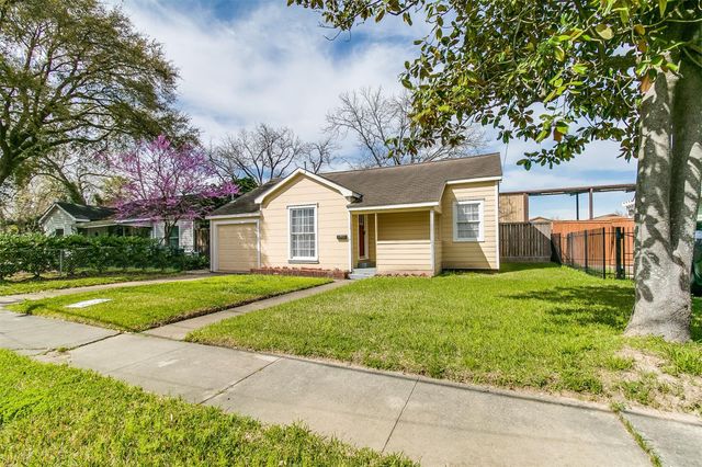 927 Walling Street, Houston, TX 77009