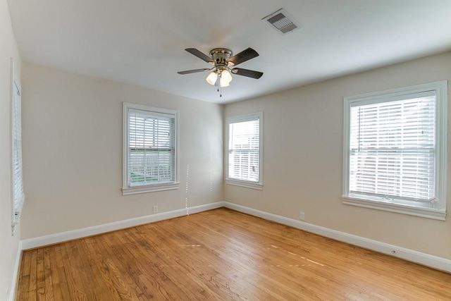 927 Walling Street, Houston, TX 77009