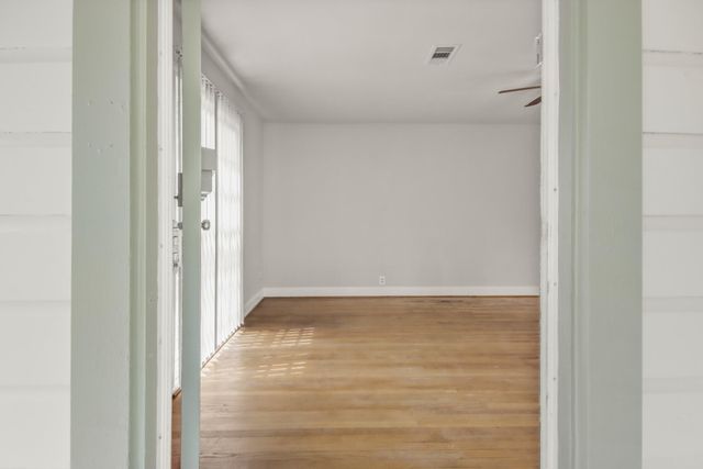 927 Walling Street, Houston, TX 77009