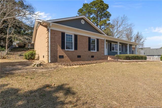 5638 McDougal Drive, Fayetteville, NC 28304