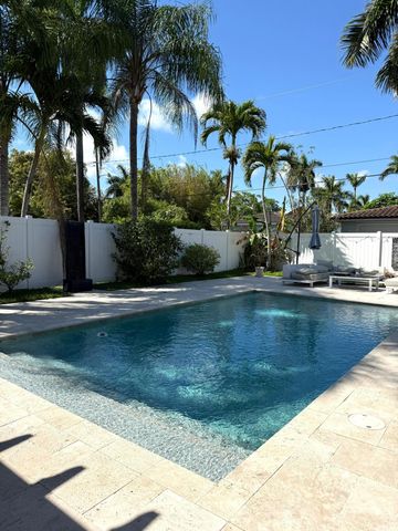 1527 Mayo Street, Hollywood, FL 33020