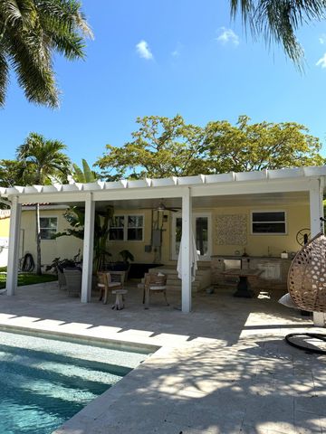 1527 Mayo Street, Hollywood, FL 33020