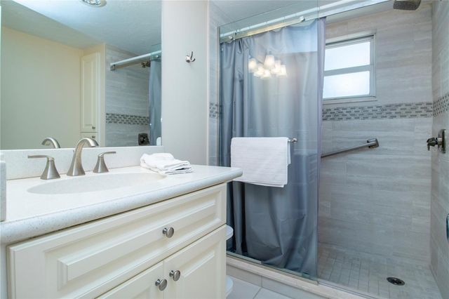 6300 MIDNIGHT PASS ROAD 110, Sarasota, FL 34242