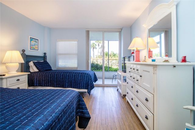 6300 MIDNIGHT PASS ROAD 110, Sarasota, FL 34242