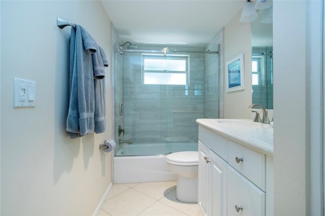 6300 MIDNIGHT PASS ROAD 110, Sarasota, FL 34242