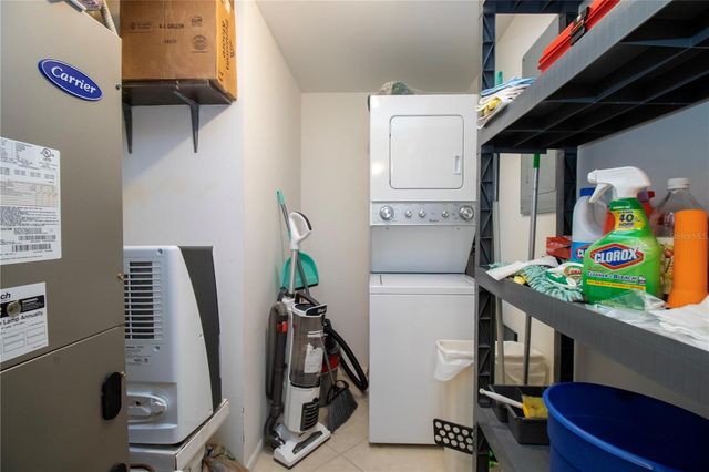 6300 MIDNIGHT PASS ROAD 110, Sarasota, FL 34242