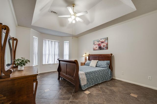 2203 Appian Way, New Caney, TX 77357