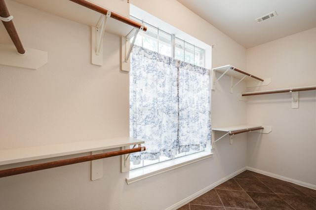 2203 Appian Way, New Caney, TX 77357