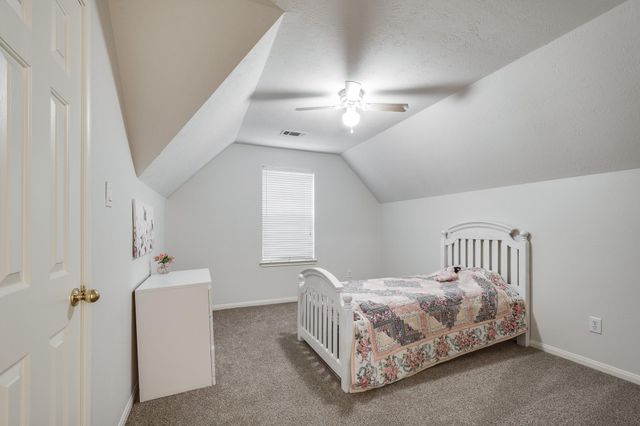 2203 Appian Way, New Caney, TX 77357