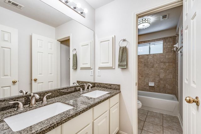 2203 Appian Way, New Caney, TX 77357