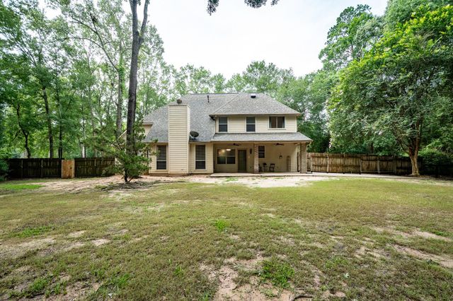 2203 Appian Way, New Caney, TX 77357
