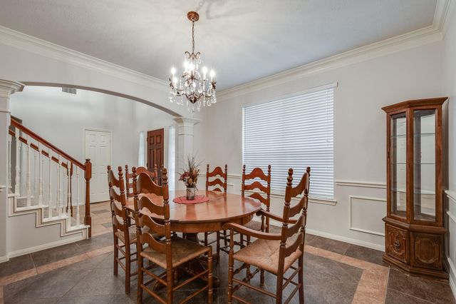 2203 Appian Way, New Caney, TX 77357