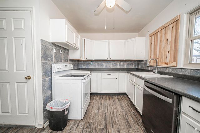 922 S Garfield Street, Junction City, KS 66441