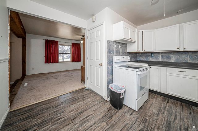 922 S Garfield Street, Junction City, KS 66441