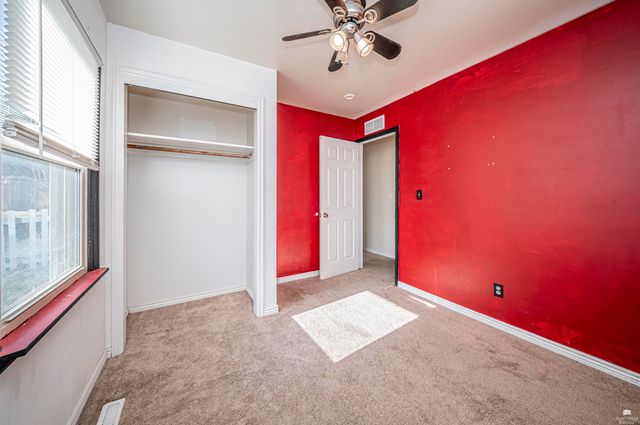 922 S Garfield Street, Junction City, KS 66441