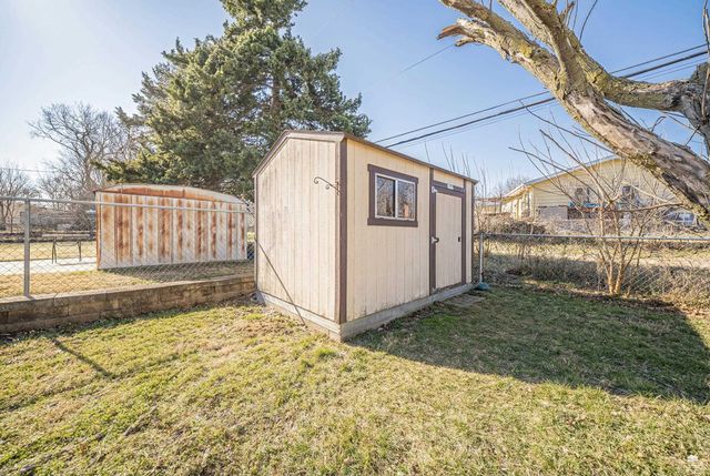 922 S Garfield Street, Junction City, KS 66441