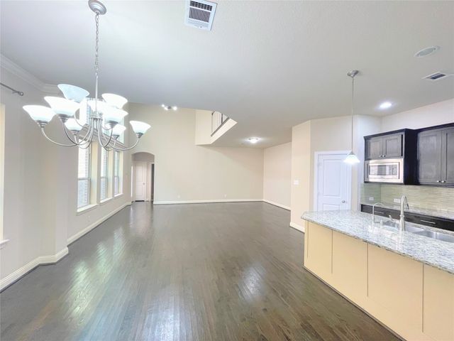 6622 Deleon Street, Irving, TX 75039