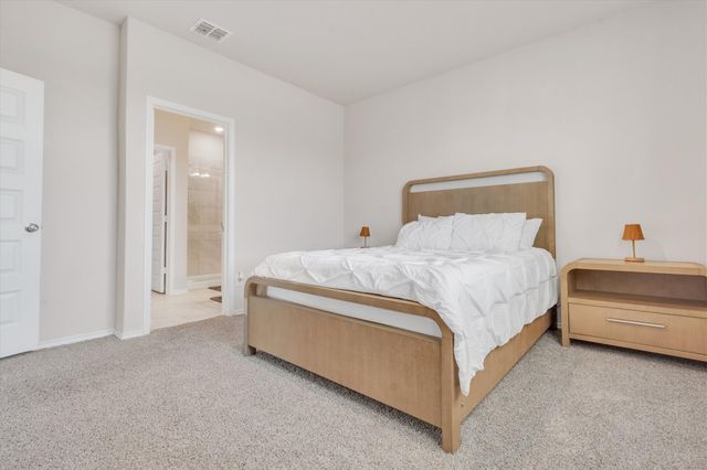 245 Jaycen LN, New Braunfels, TX 78130