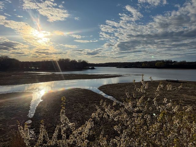 9 Chestnut Pl, Hingham, MA 02043