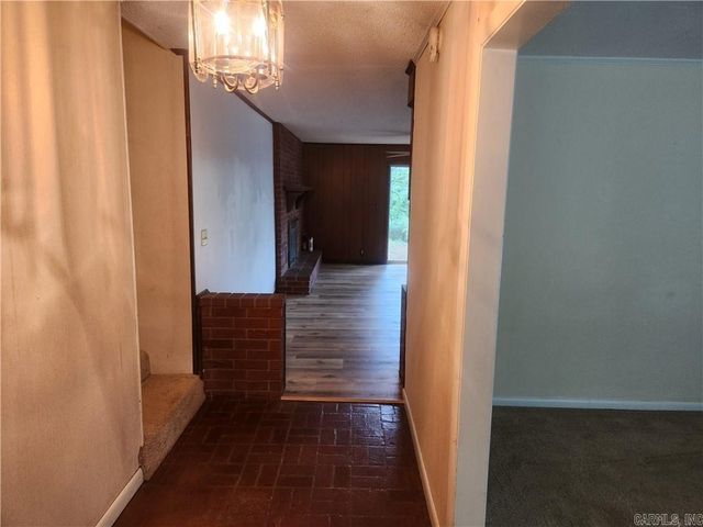 725 N Montgomery Street, Clarksville, AR 72830