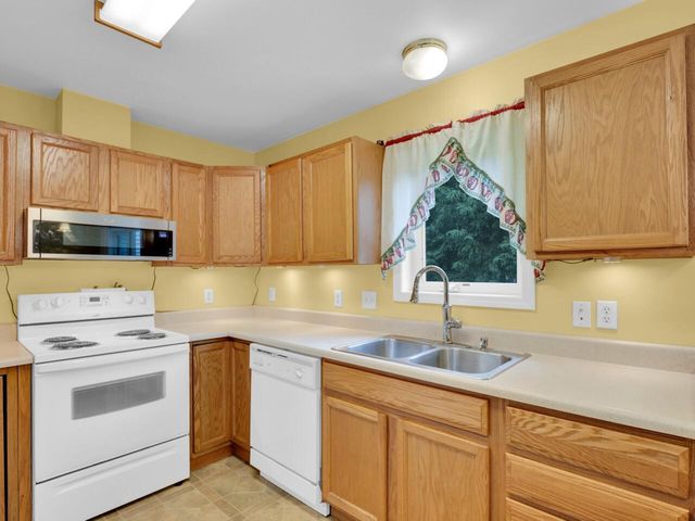 8300 Fishman ROAD, Burlington, WI 53105