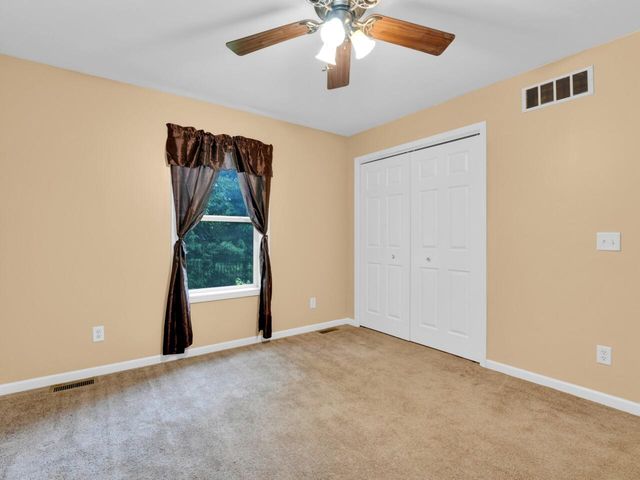 8300 Fishman ROAD, Burlington, WI 53105