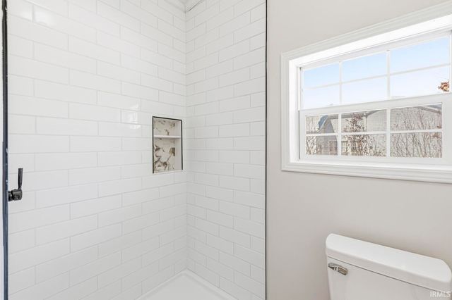 54326 Kerryhaven Drive, Elkhart, IN 46514