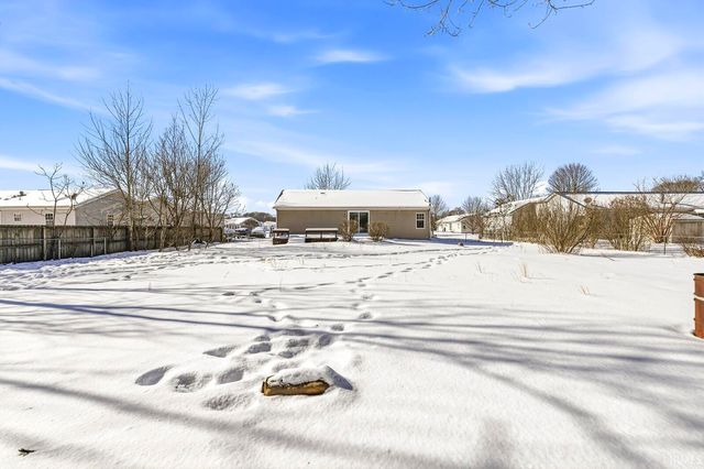 54326 Kerryhaven Drive, Elkhart, IN 46514