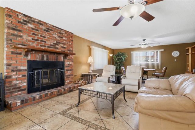 13003 Daphne, Gardena, CA 90249